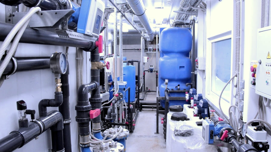 Водоподготовительная установка ВПУ-БМ-10 хозяйственно питьевых нужд производительностью 1 м3/час. - фото №2